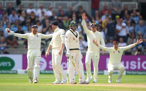 England&#039;s vociferous appeals didn&#039;t get any favour from the umpire as only the DRS helped them with Khawaja&#039;s clear nick