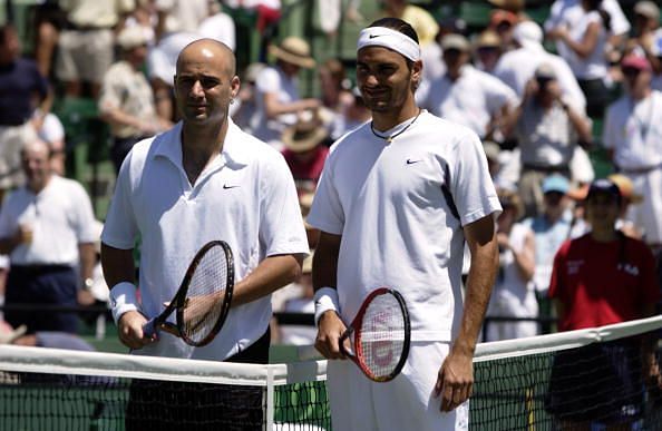 In his first Masters 1000 final at 2002 Miami Open, Federer comes up second best against Agassi