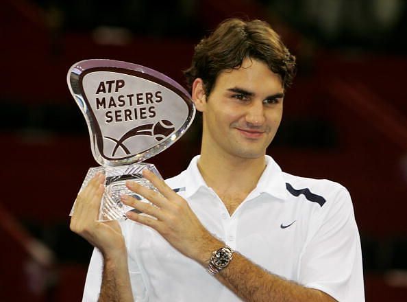 Federer wins his 12th Masters 1000 title at 2006 Madrid