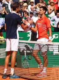 Medvedev defeated Djokovic in Monte Carlo