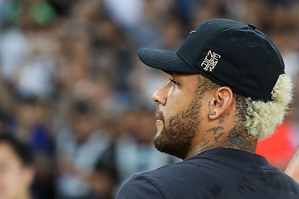 Since late 2018, it has been reported that Neymar is increasingly unhappy at Paris Saint-Germain.