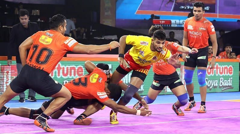U Mumba defense put up solid defensive performance from their home leg.