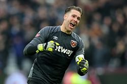Liverpool Transfer News: Reds sign Adrian on a free transfer from West Ham United
