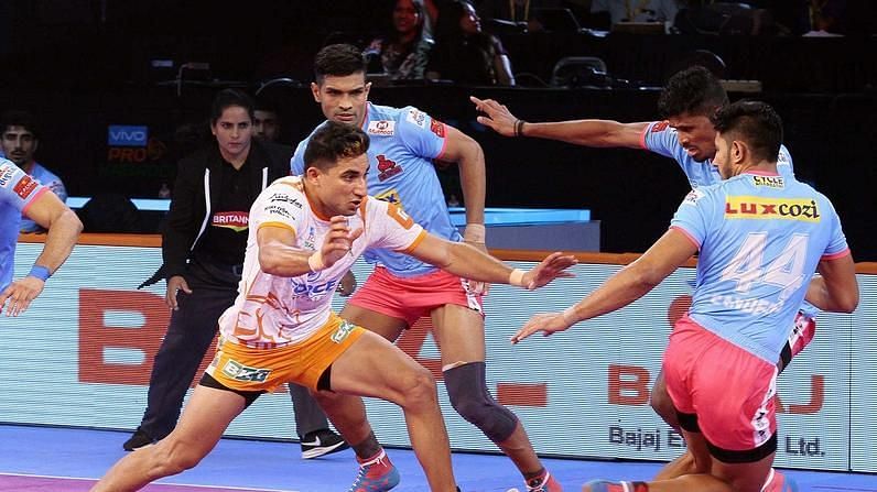 Nitin Tomar will lead Puneri Paltan&#039;s offense against Jaipur Pink Panthers in the single header of Ahmedabad leg.