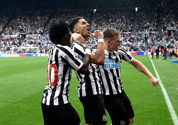 Newcastle United v Southampton FC - Premier League