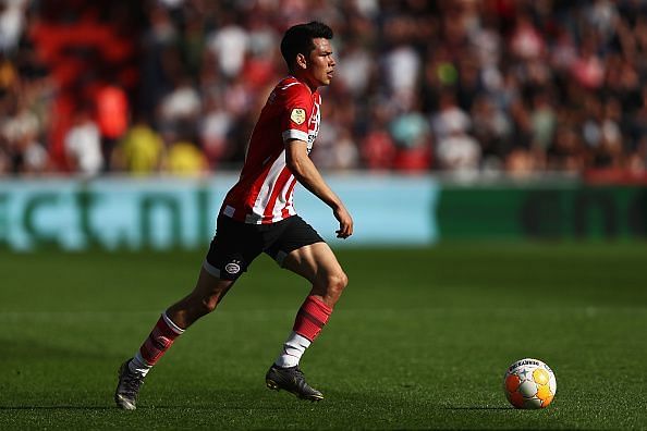 Hirving Lozano closes in on a move to Napoli