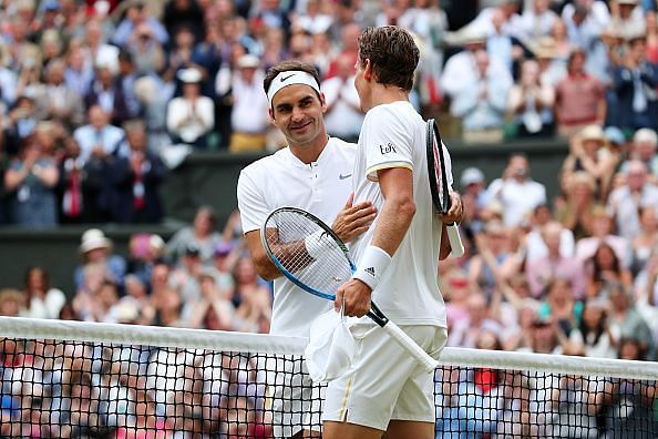 Federer beats Berdych in the 2017 Wimbledon semifinals