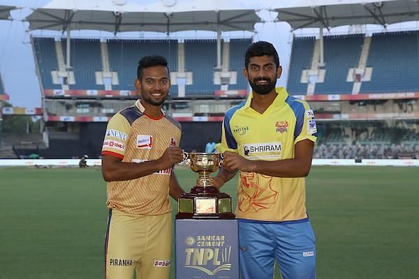 Chepauk Super Gillies skipper Kaushik Gandhi and Dindigul Dragons skipper Jagadeesan Narayan pose with the Sankar Cement TNPL 2019 Trophy before the finals at the MA Chidambaram Stadium, Chennai