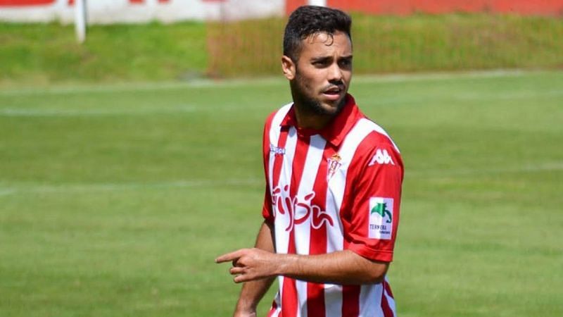 Juan Mera Gonzalez plays as an attacking midfielder