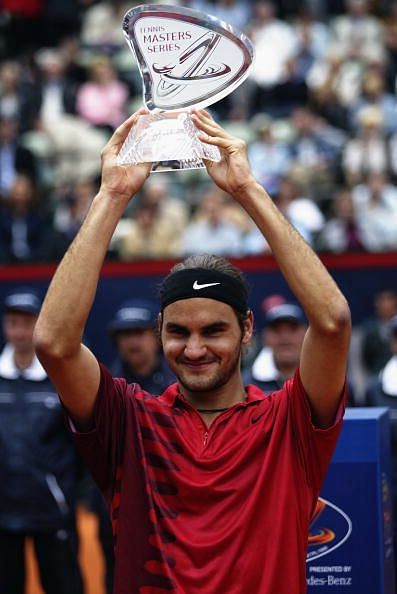 Federer beats Safin for a first Masters 1000 title at 2002 Hamburg Masters