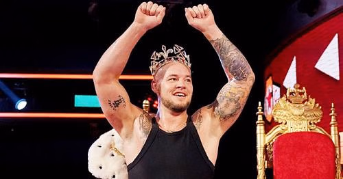 All hail the King!