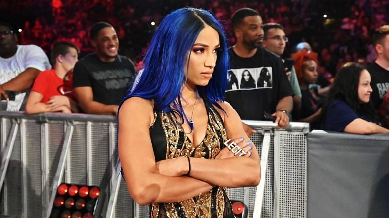 Sasha Banks will face Becky Lynch at Hell In A Cell