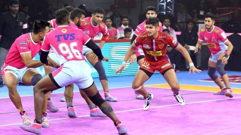 Naveen Kumar scored 16 raid points for Dabang Delhi K.C.