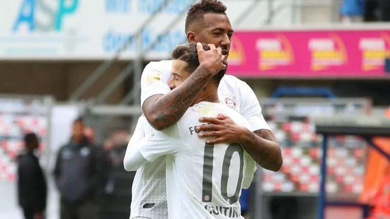 Coutinho celebrates his second Bayern goal