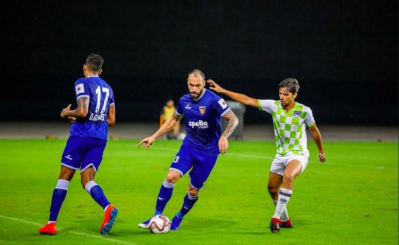 CFC defender Eli Sabia in action