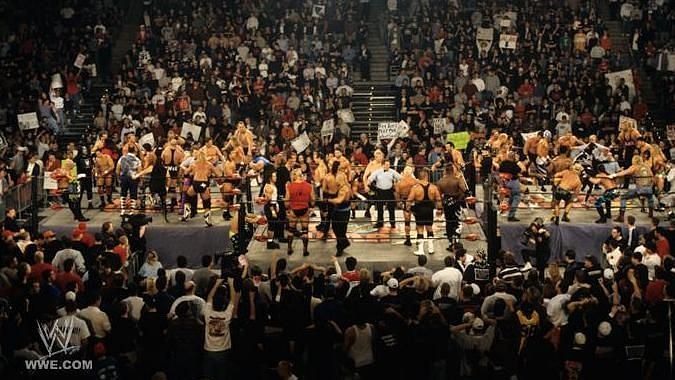 World War 31997, Scott Hall emerged as the victor in the 60 man battle royal to decide the number one contender.