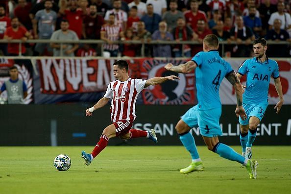 Olympiacos FC and Tottenham Hotspur played out a 2-2 draw in Group B UEFA Champions League