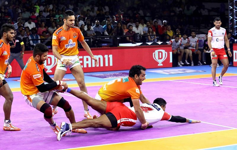 Haryana Steelers dominated the Puneri Paltan in a one-sided affair