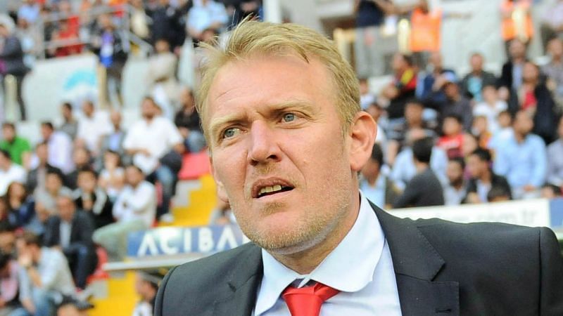 Prosinecki to stay in charge of Bosnia-Herzegovina after resignation U-turn