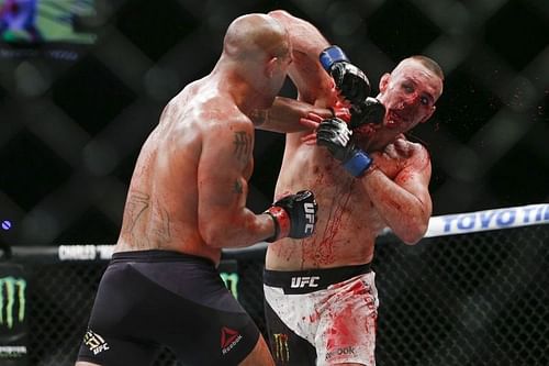 Lawler rallies to destroy Macdonaldâs nose Bisping fights back to outpoint Hendo