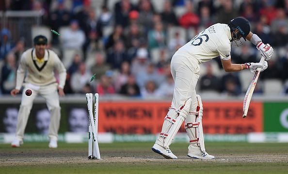 Joe Root loses his off-stump to an absolute peach from Pat Cummins