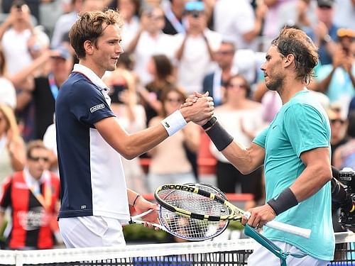 Daniil Medvedev(L) and Rafael Nadal