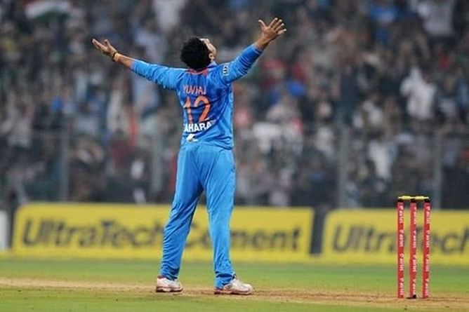 Hindi Cricket News: गौतम गंभीर ने बीसीसीआई से युवराज सिंह की 12 नंबर जर्सी को रिटायर करने की मांग की