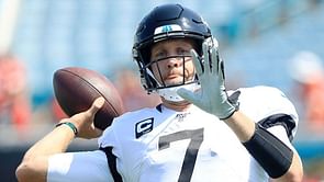Nick Foles injury update: Jaguars quarterback leaves game with shoulder injury