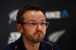 Mike Hesson puts faith in Virat Kohli to lead RCB in IPL 2020