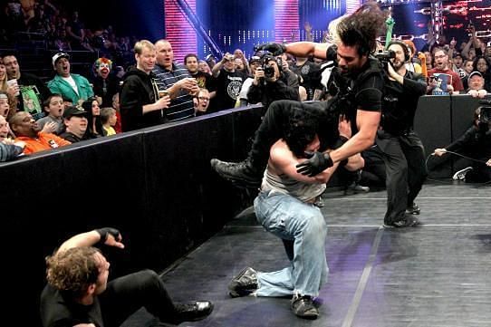 Shield vs Wyatt Family