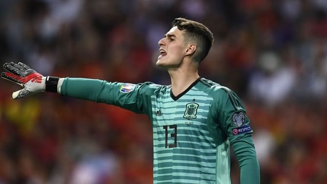 Spain boss Robert Moreno heaps praise on Kepa Arrizabalaga following splendid late save against Romania