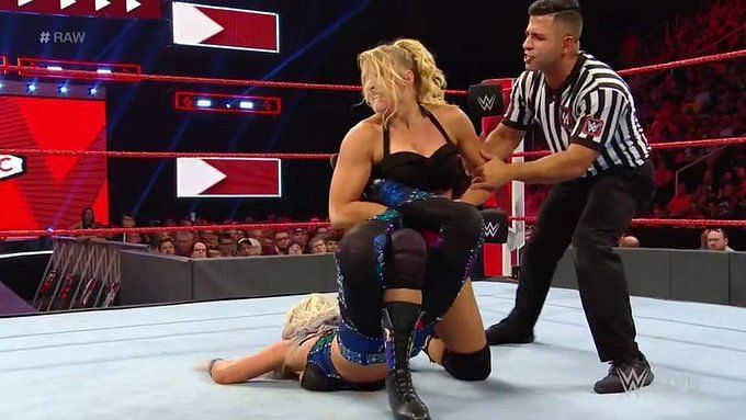 Lacey Evans botched the Sharpshooter this week on RAW