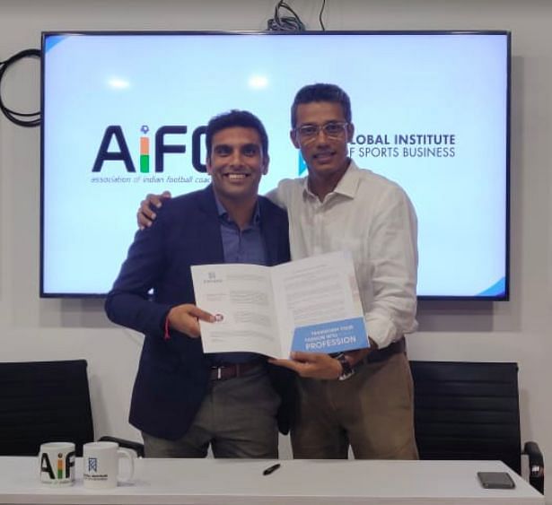 GISB Program Director - Neel Shah and AIFC Director - Dinesh Nair at the official MOU signing