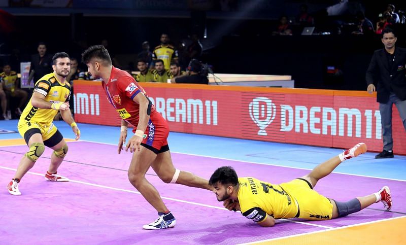 Dabang Delhi destroyed Telugu Titans in a heated face-off