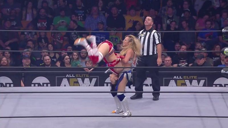 Hikaru Shida came out on top in Shanna&#039;s AEW debut