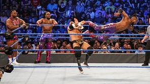 WWE न्यूज: लाइव इवेंट में मैच के दौरान पूर्व चैंपियन को लगी गहरी चोट