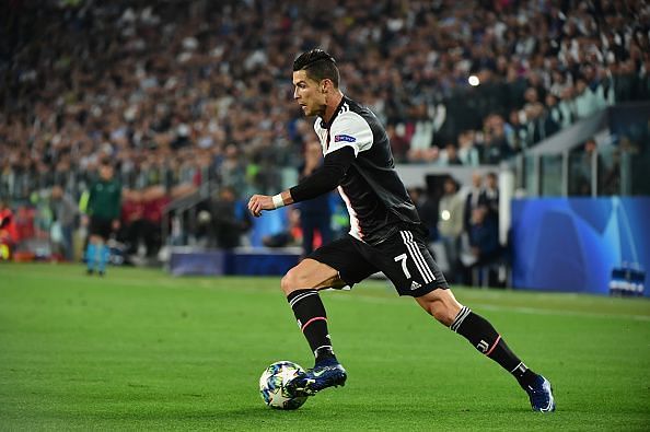 Juventus v Bayer Leverkusen: Group D - UEFA Champions League