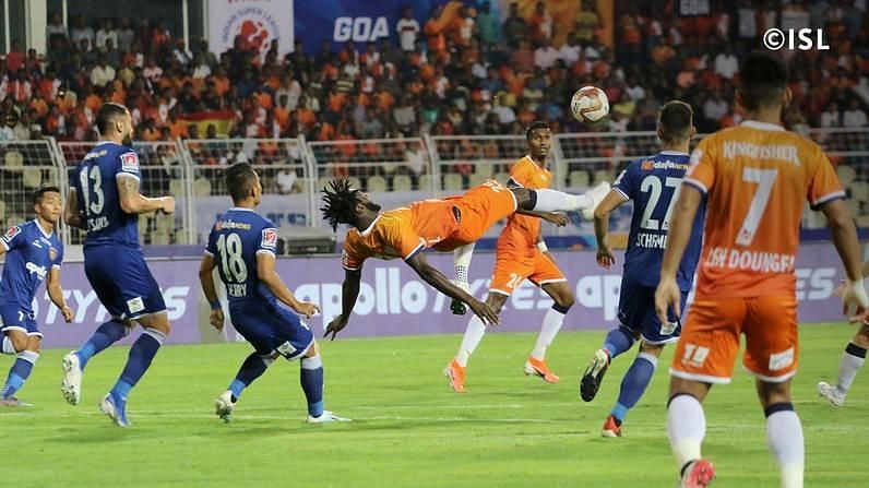 Both the teams in action. (Image courtesy: ISL)