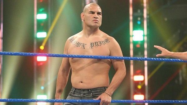 Cain Velasquez has signed with WWE