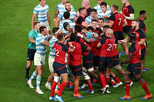 England and Argentina in action in Group C at the Rugby World Cup 2019.