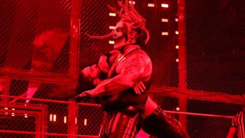Bray Wyatt vs Seth Rollins