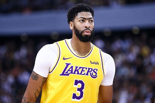 Anthony Davis left the court early during the Lakers&#039; preseason loss to the Nets