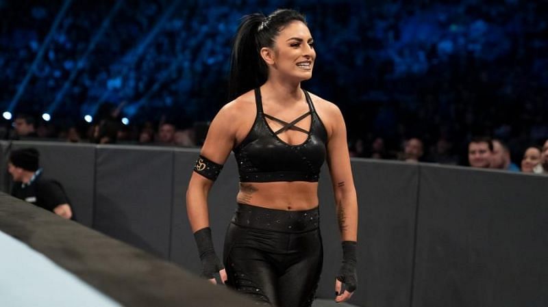 Sonya Deville