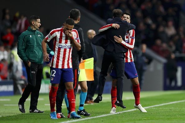 Alvaro Morata celebrates the goal with Diego Simeone