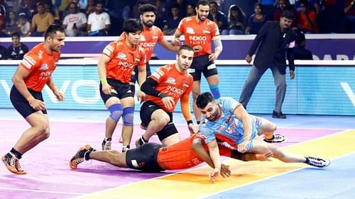 Fazel Atrachali decimated the opposition raiders in PKL 2019