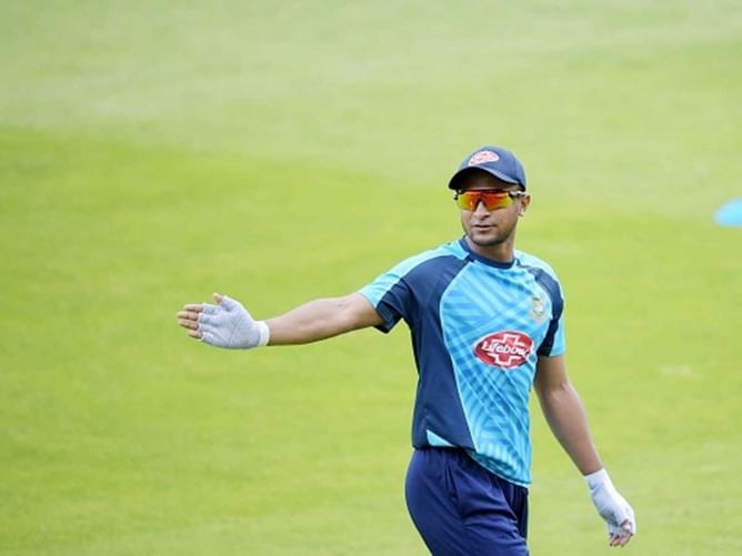 Hindi Cricket News: भारत दौरे से बाहर हो सकते हैं शाकिब अल हसन