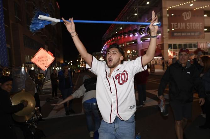 In a divided Washington, Nationals' World Series run unites