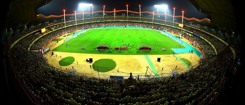 The picturesque Kochi Stadium with a packed house during an ISL match (Credits: ISL)