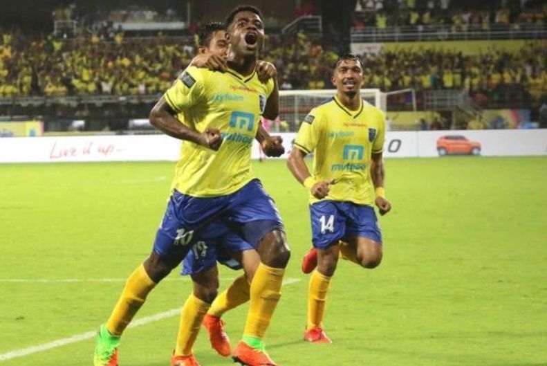 Bartholomew Ogbeche celebrates after scoring for Kerala Blasters