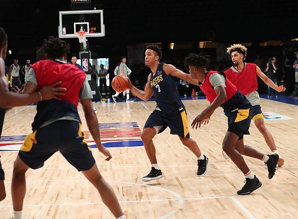 Malcolm Brogdon (middle) in practice ahead of the NBA India Games 2019